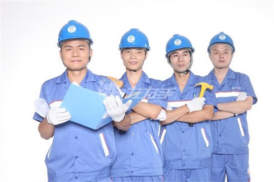 左右手的家具安装师傅